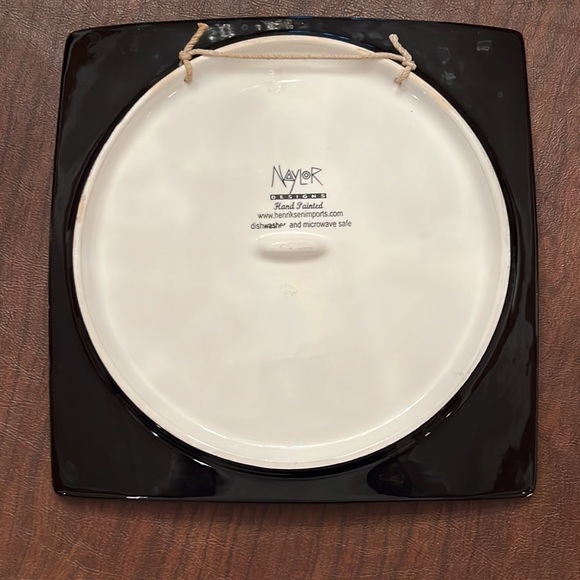 Naylor Designs Hand-Painted Serving Dish/Wall Hanging Glass/Pinot Noir Vineyard - Picture 2 of 4